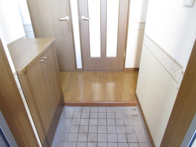 サンシャインKEIOの玄関