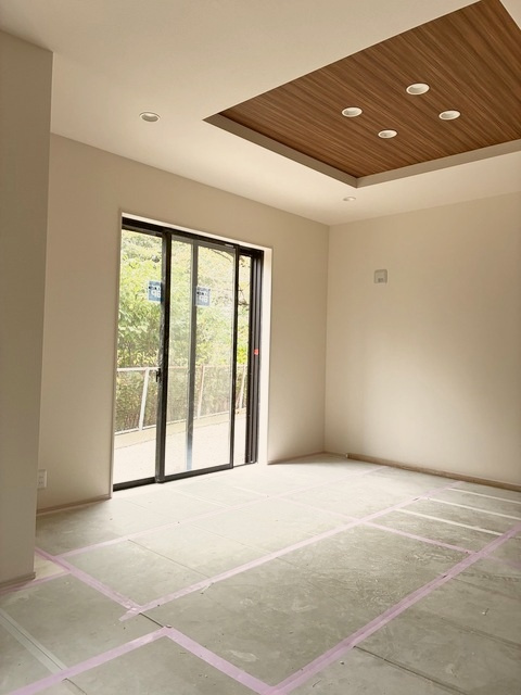 草加市北谷1丁目 新築分譲住宅 全2棟 2号棟の居間・リビング