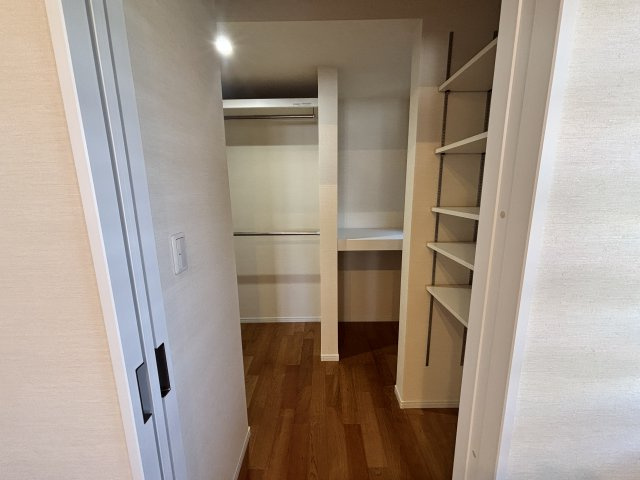 明石市大久保町福田1丁目戸建の収納