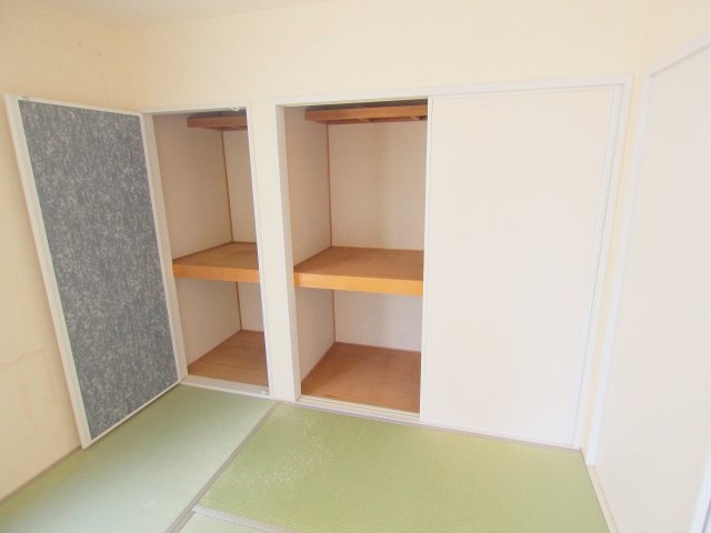 エクセル向井B棟の収納