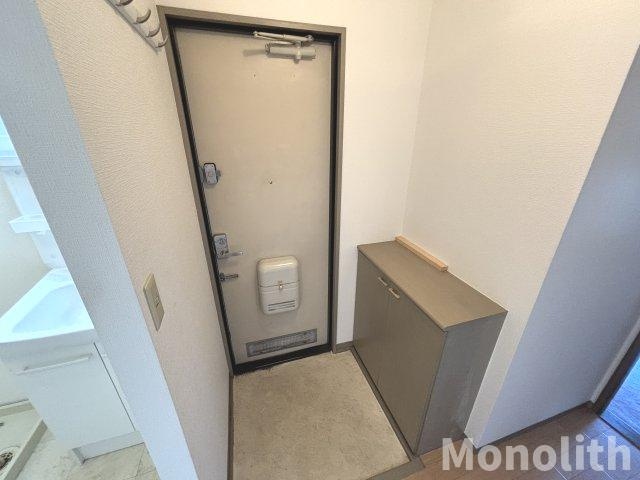 ピーチハイツ上町の玄関
