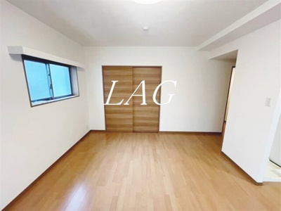 【居間・リビング】 | ＬＵＭＥＥＤ飯田橋 | 洋室のお部屋です。