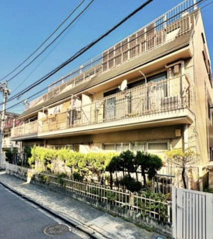 パレ坂町の外観