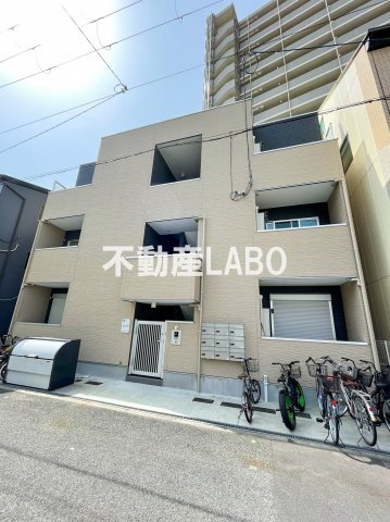 ブルーグレイス大正の外観