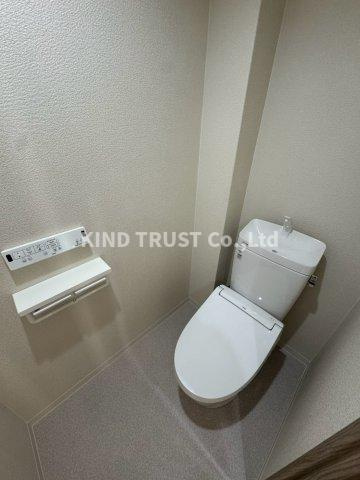 グリッドコート天神橋のトイレ|落ち着いた色調のトイレです