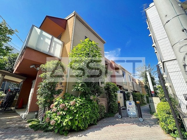スタイリオ武蔵小山の外観パース