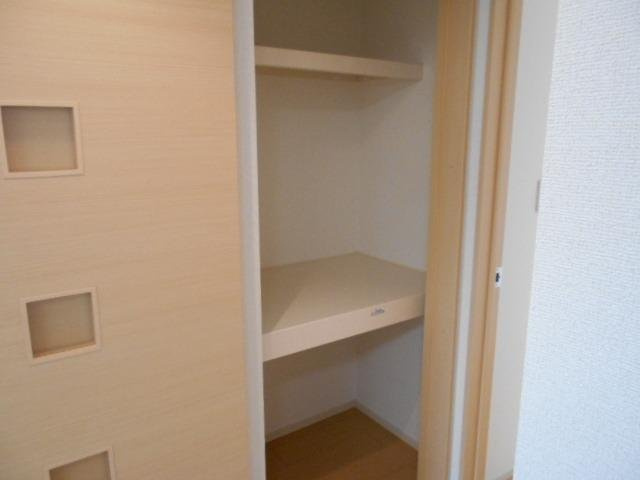 アンジュールＡＲＩＤＡ　Ⅰの収納|便利な収納スペースです