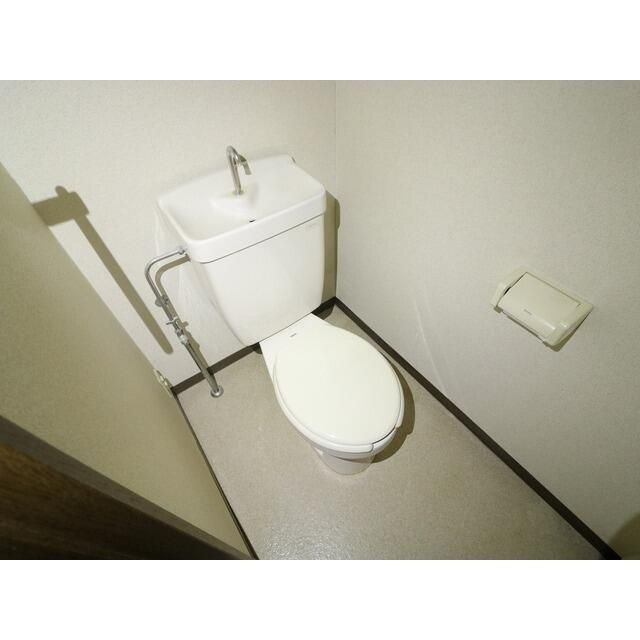 シャトレ　アモントのトイレ