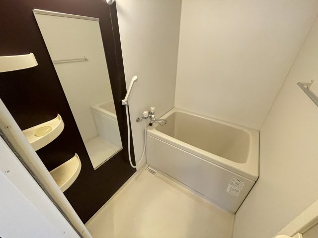 カサ内本町の浴室