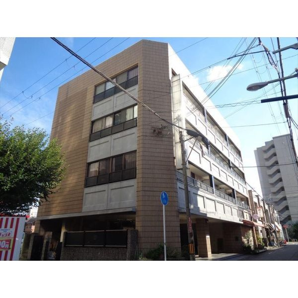 WIN和泉大宮の外観