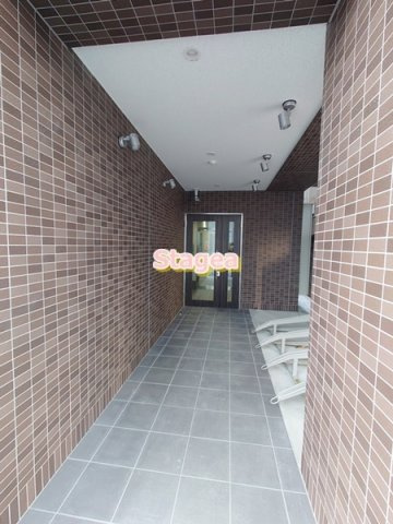 ラビエール大宮のエントランス