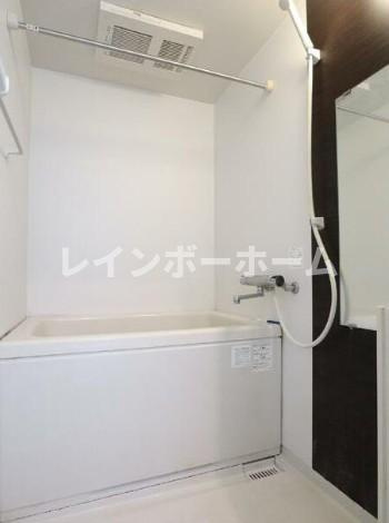 レガーロ新小岩の浴室