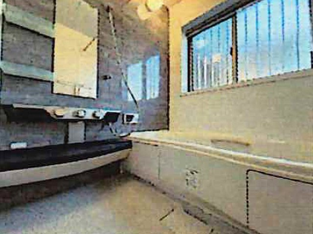【浴室】 | 川越市今泉　中古一戸建住宅　（ふじみ野店） | 一日の疲れを癒やす、ゆったりとしたバスルーム。
