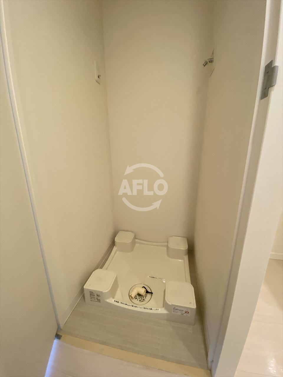 レオンコンフォート谷町六丁目の設備|レオンコンフォート谷町六丁目　洗濯機置場