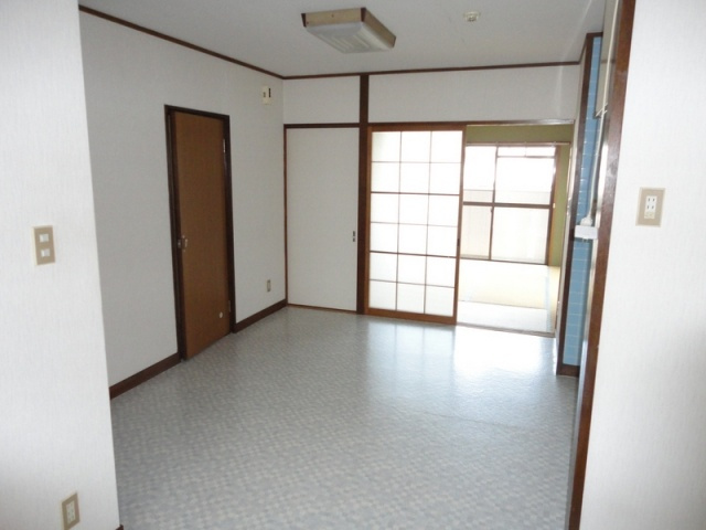 【居間・リビング】 | 堀田ビル | ※同建物同型別のお部屋