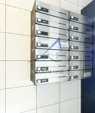 Ｌｉｂｅｒｔｅ　Ｓｋｙｔｒｅｅ　Ｅａｓｔ