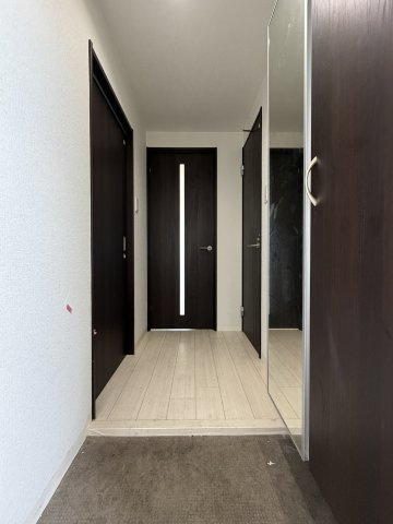シスイル遠里小野の玄関
