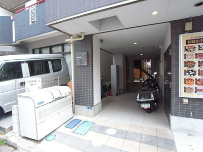 【エントランス】 | リブリ・イースター菊川