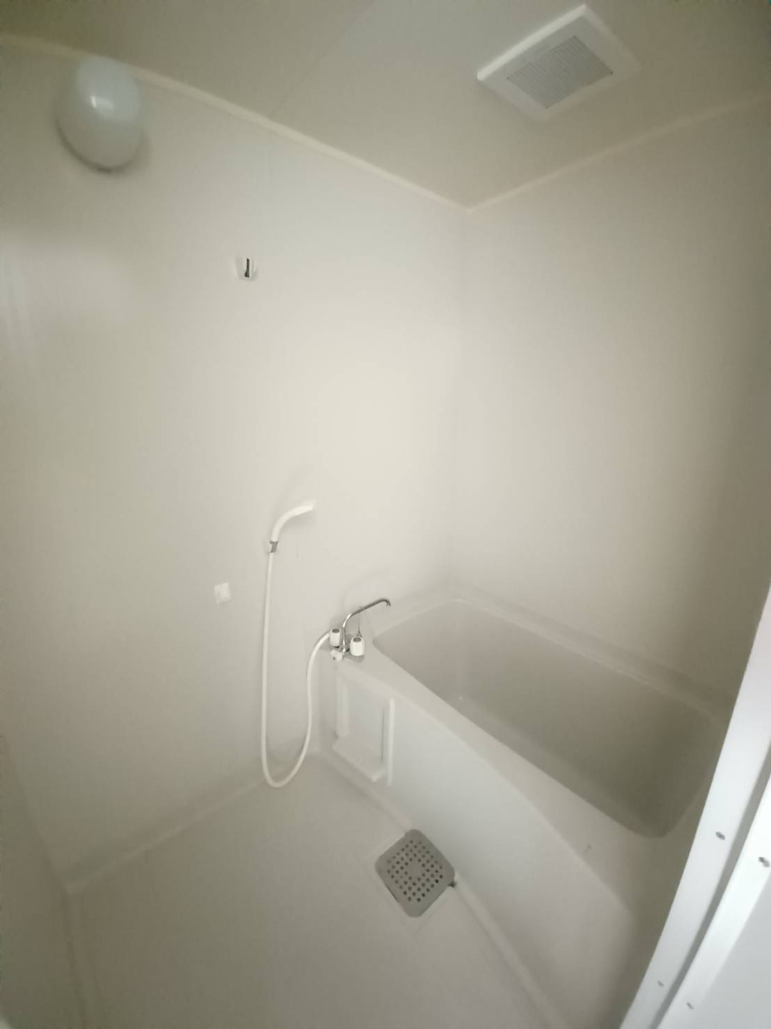 たんぽぽハイツの浴室|※同間取の別のお部屋の写真となります