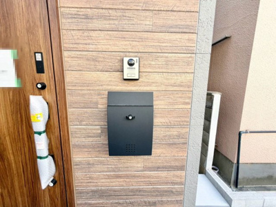 【防犯設備】 | 緑町２丁　新築一戸建 | 防犯設備として欠かせないTVモニター付きインターフォンがあります♪