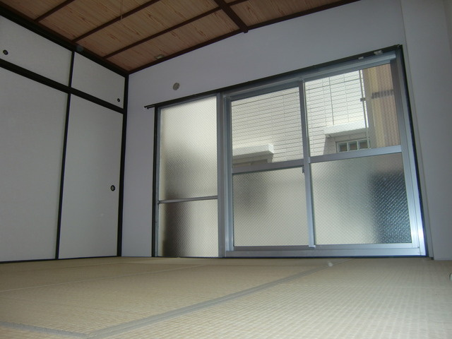 グランディア護国神社前の和室