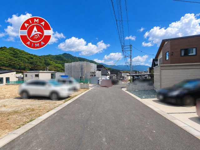 糟屋郡須恵町須恵第10-1棟（C-8号棟）の外観|前面道路含む現地の写真です。