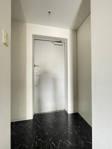 FLAT34上本町の玄関