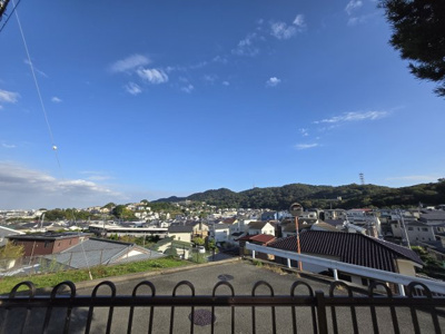 【展望】 | 湘南平野を望む高台の南東角地　土地約43坪