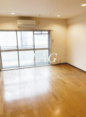 【居間・リビング】 | スプリングパルババ | 洋室のお部屋です。