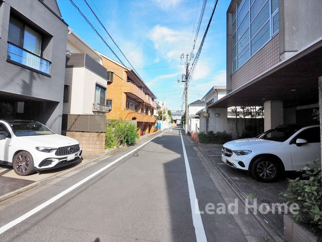 【前面道路含む現地写真】 | 目黒区下目黒5丁目