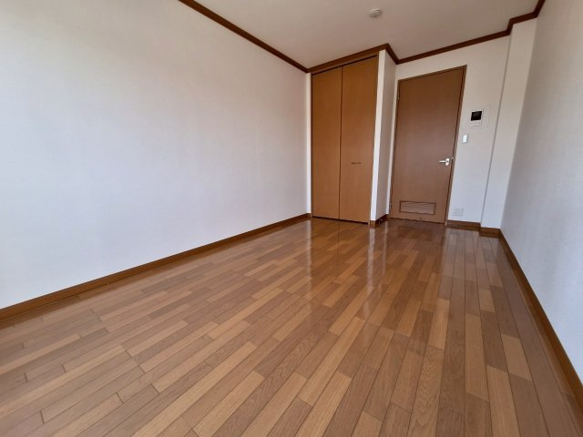 上原中村マンションの居間・リビング