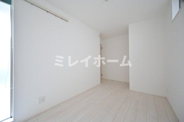 南品川戸建の居間・リビング
