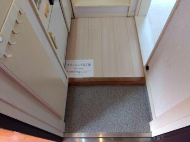 スターホームズ笹野台Ⅰの玄関