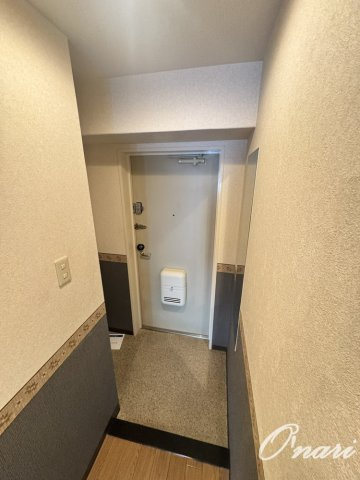 タウンコート咲久良の玄関