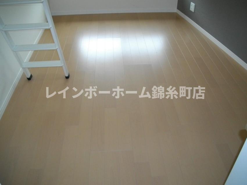 ラルーチェ江戸川の居間・リビング
