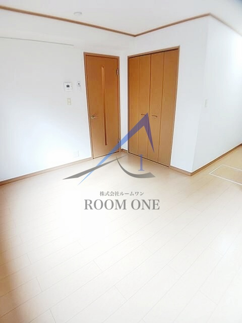 フリーデ・エムの居間・リビング|洋室のお部屋です。