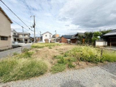【外観】 | 千原町１丁目　新築一戸建 | 【人感センサー照明付き 】高性能の機能が標準仕様の充実の物件です。