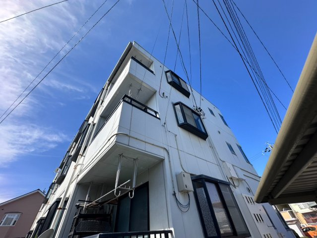 長野市川中島町上氷鉋　一棟マンションの外観パース
