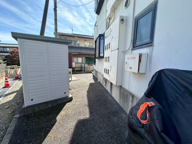 長野市川中島町上氷鉋　一棟マンションのその他
