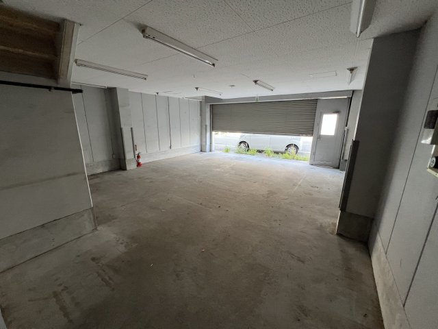 大阪市西成区出城１丁目の店舗事務所の内装