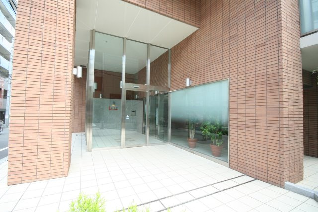 【エントランス】