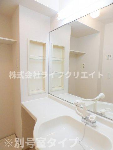 ボナールK壱番館の洗面所