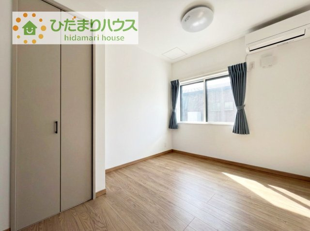 【洋室】 | つくばみらい市小張　中古戸建 | リビングとは離れた洋室があり、寝室としても使えます！