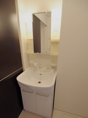 グランカーサ西原の洗面所|※同じ間取りの別部屋のお写真です※
