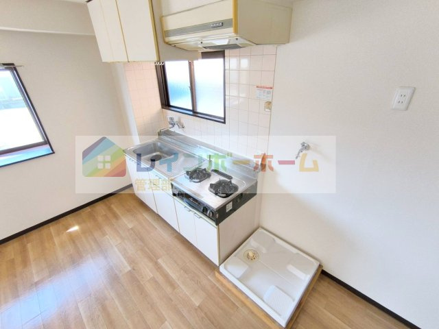 ブルースカイマンションのキッチン|201号室の画像の為、仕様など実際のお部屋と異なる場合があります