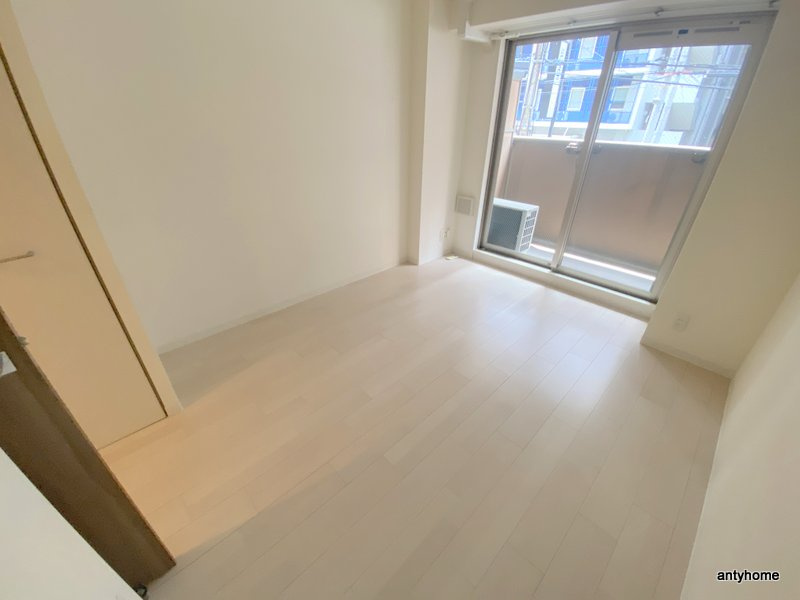 プレサンス谷町アルファ 仲介手数料無料の寝室