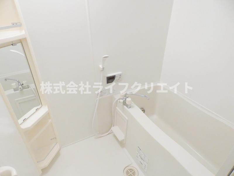 ボナールK壱番館の浴室