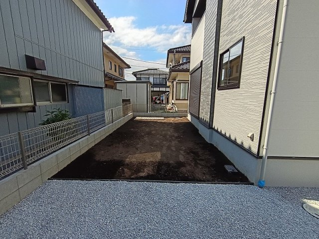 LIGARE 高崎市町屋町1期新築の庭|現地撮影