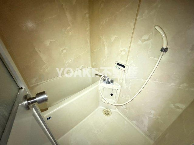 メゾン中央林間の浴室