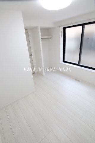 ガーデンズアイリスの居間・リビング